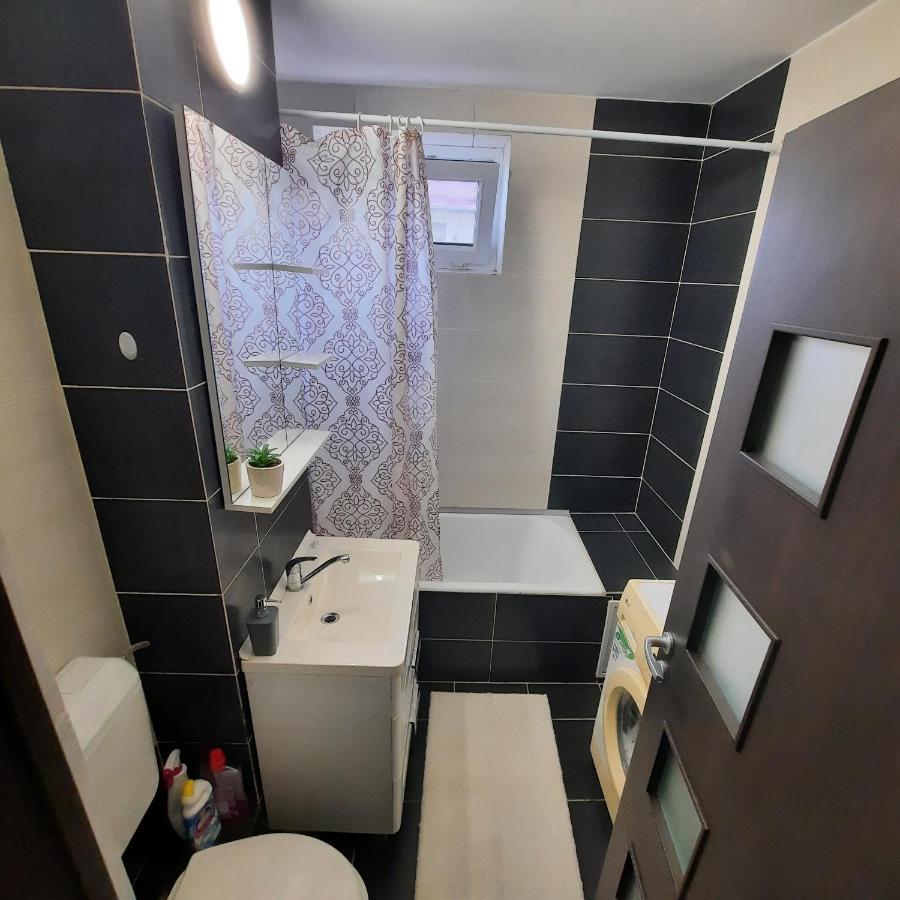 Apartament Kepa Din Piatra Neamt Exterior photo